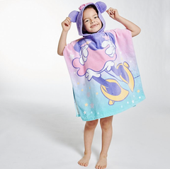 MINNIE MOUSE PONCHO TOWEL